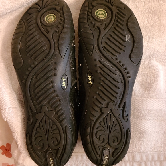 J-41 Flats - Picture 3 of 4